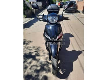 Peugeot Tweet 150 ABS Evo 4