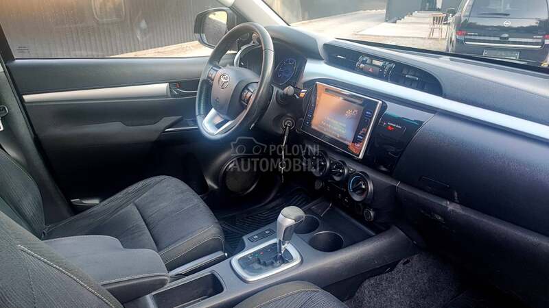 Toyota Hilux 2.4 D4D 4X4