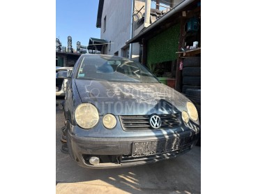 Maska sa znakom za Volkswagen Polo od 2002. do 2008. god.