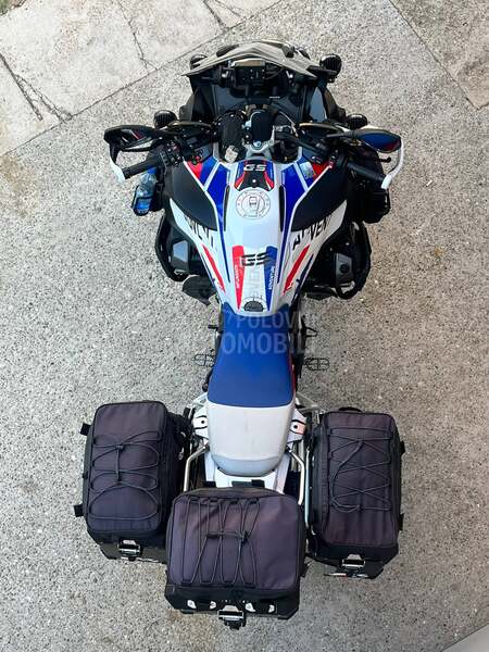 BMW R1250GS