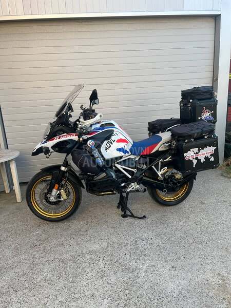 BMW R1250GS