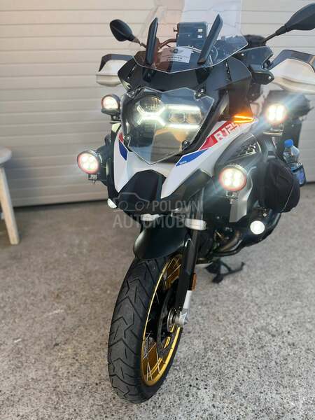 BMW R1250GS