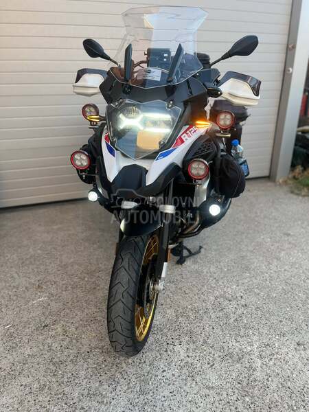 BMW R1250GS