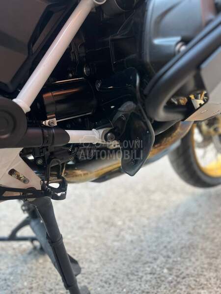 BMW R1250GS