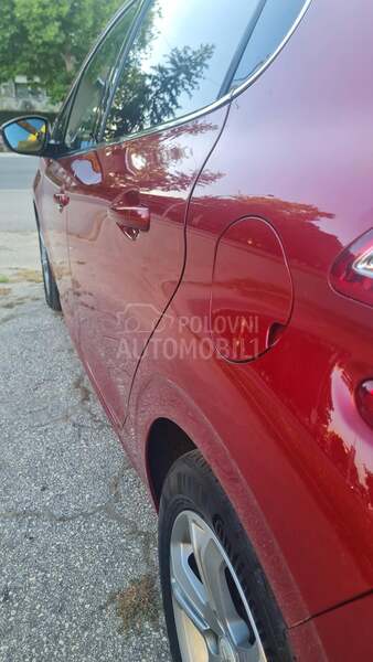 Peugeot 208 Allure
