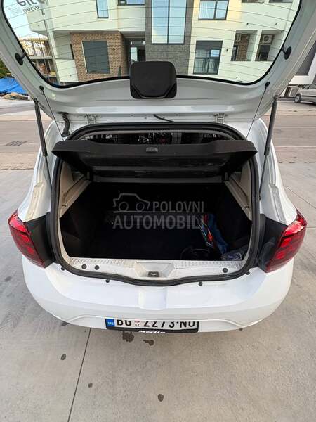 Dacia Sandero 1.5 Dci n1