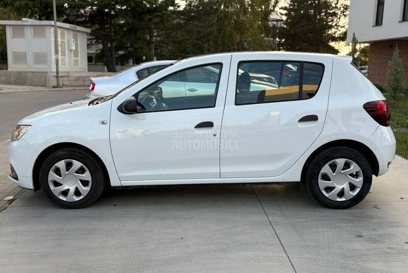 Dacia Sandero 1.5 Dci n1