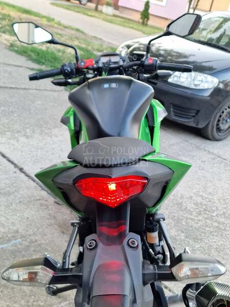 Kawasaki Z250SL