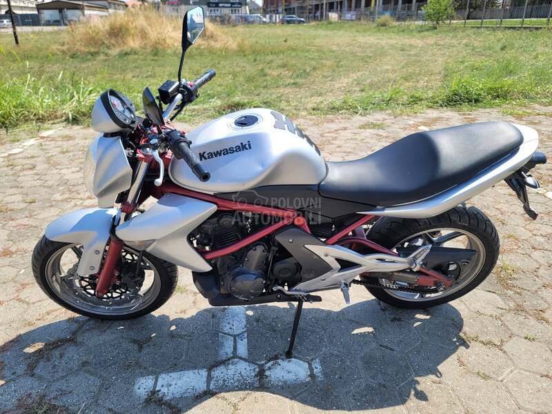 Kawasaki ER6N