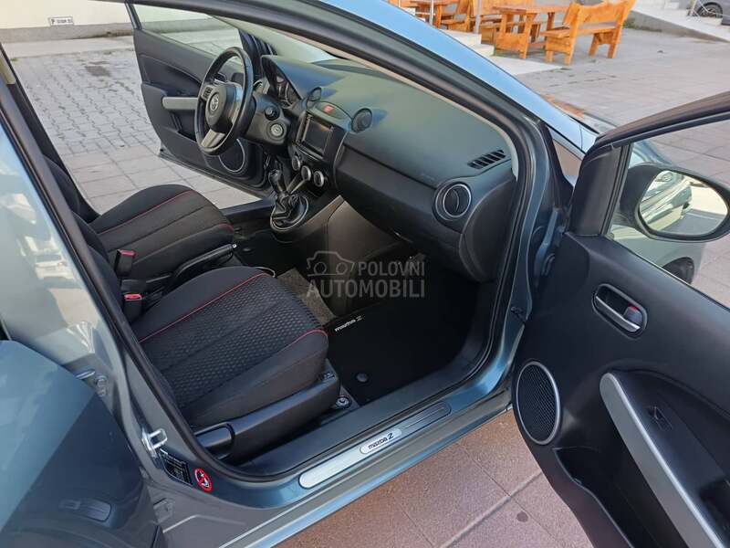 Mazda 2 iz SVAJCARSKE