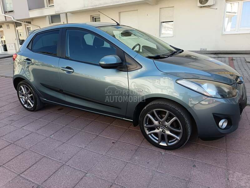 Mazda 2 iz SVAJCARSKE