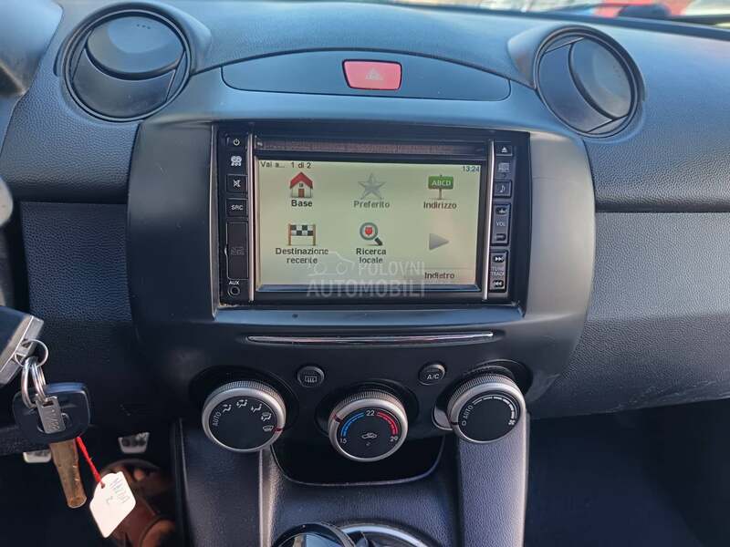 Mazda 2 iz SVAJCARSKE