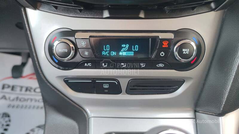 Ford Focus 1.6 TDCi /ACTUALLY/