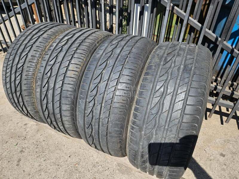 Bridgestone 215/45 R16 Letnja