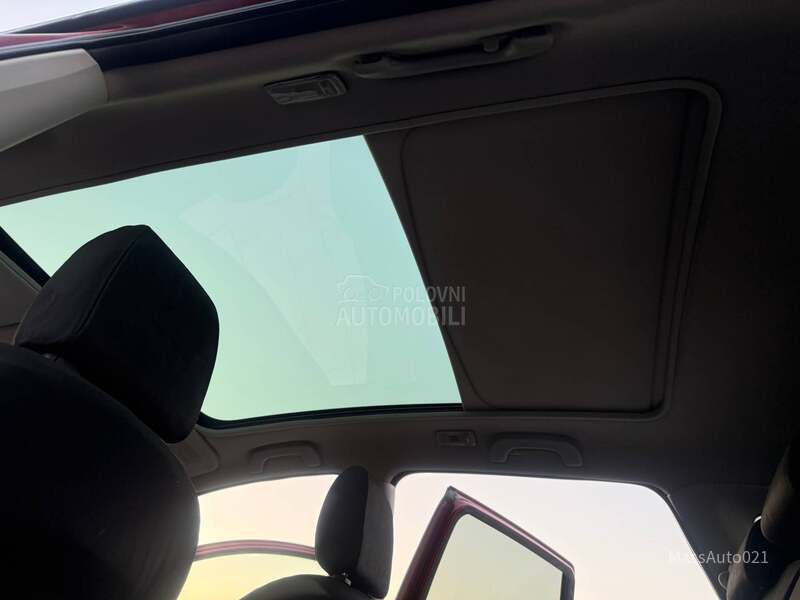 Nissan Qashqai + 2 1.5 dci