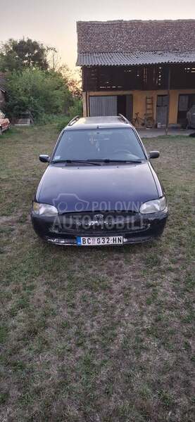 Ford Escort 