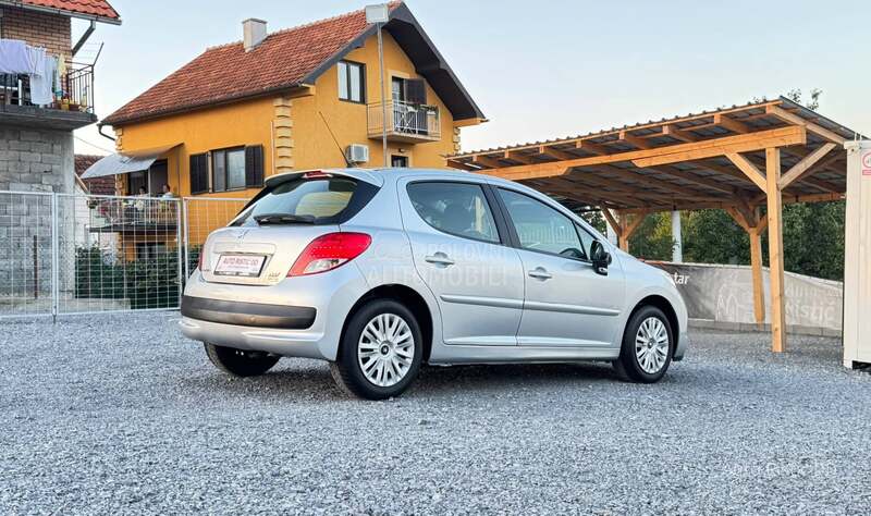 Peugeot 207 1.6 HDI RESTA-YLING