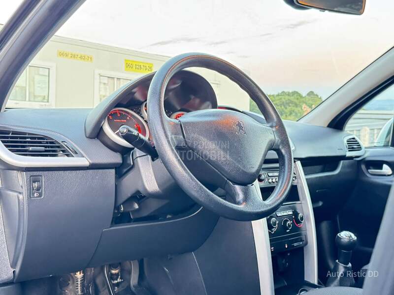 Peugeot 207 1.6 HDI RESTA-YLING