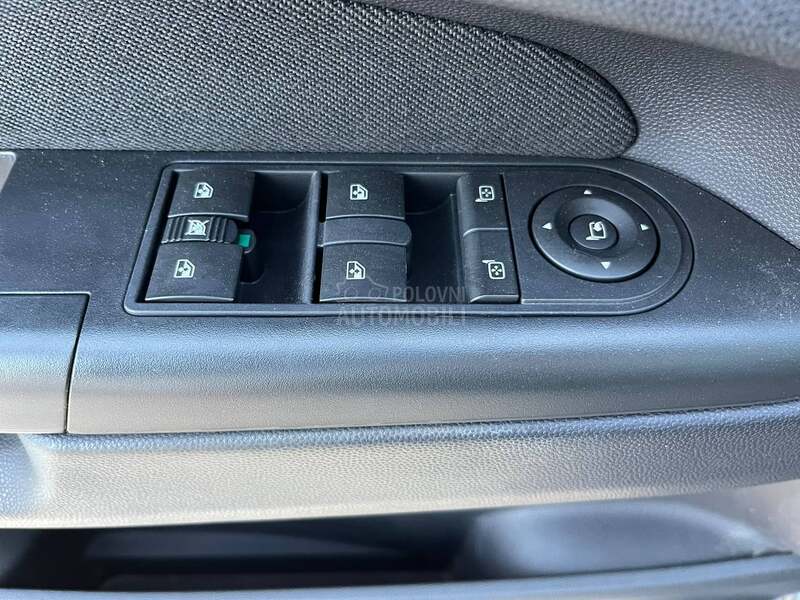 Opel Zafira 7 sedista METAN