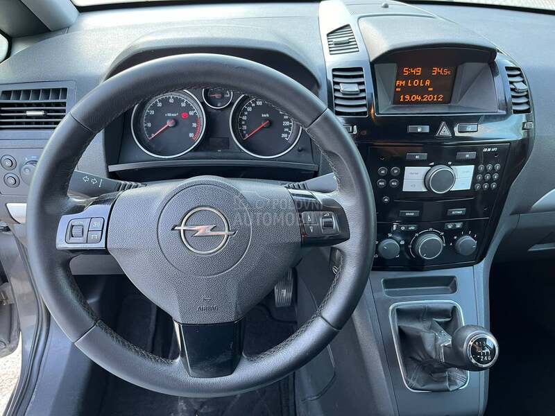 Opel Zafira 7 sedista METAN