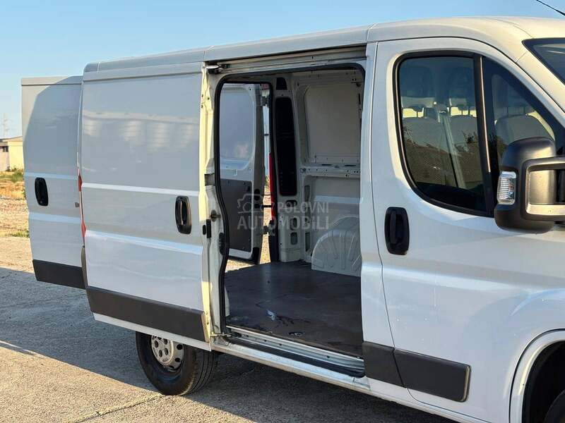Peugeot Boxer 2.2 HDi eco 81k w