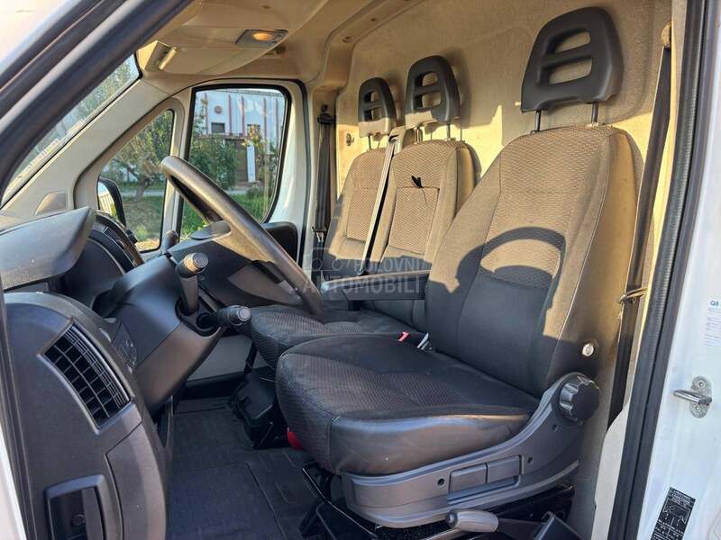 Peugeot Boxer 2.2 HDi eco 81k w