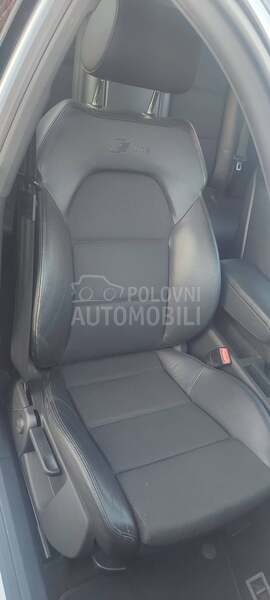 Audi A4 S-L.I.NE