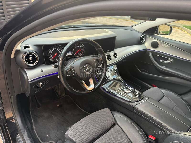 Mercedes Benz E 220 E220cdi