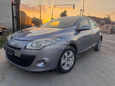 Renault Megane 1.6 BEN ŠVAJ NOV