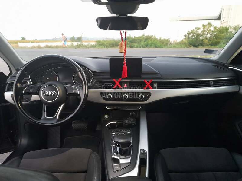 Audi A4 s line
