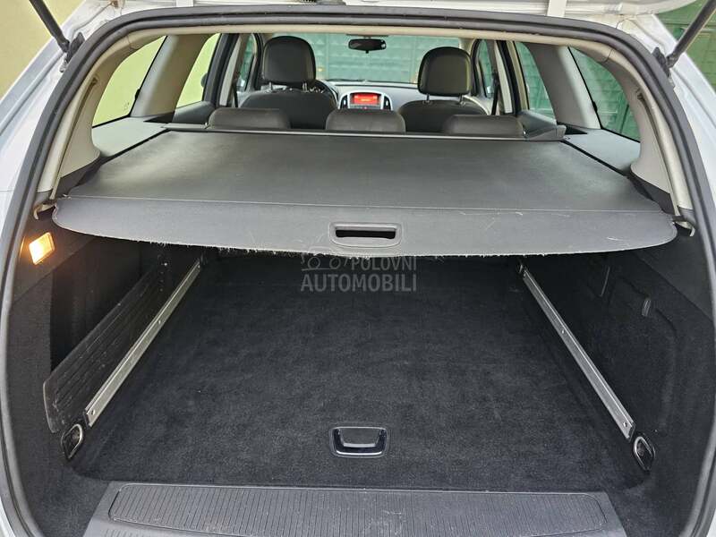 Opel Astra J 1.7 CDTI