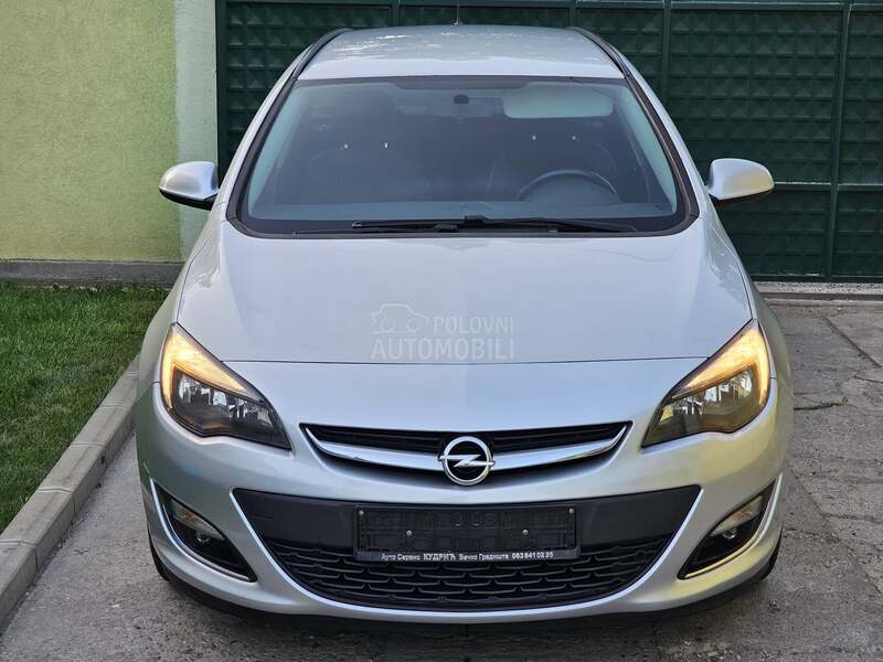 Opel Astra J 1.7 CDTI