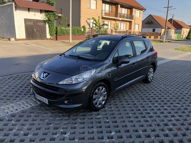 Peugeot 207 1.6 HDI