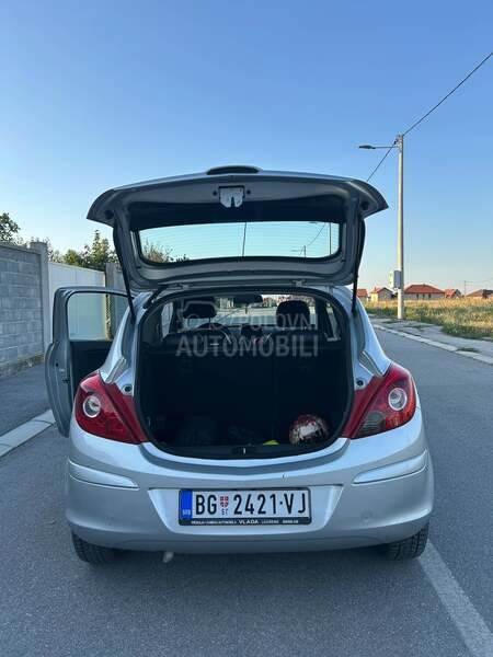 Opel Corsa D 