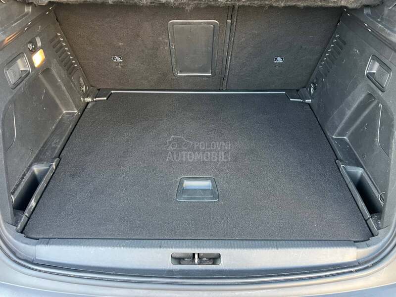 Peugeot 3008 1.2 ACTIVE 2019
