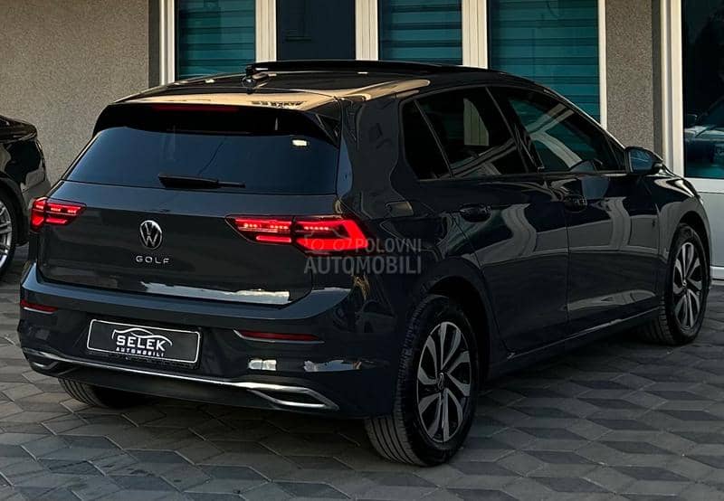 Volkswagen Golf 8 ACTIV