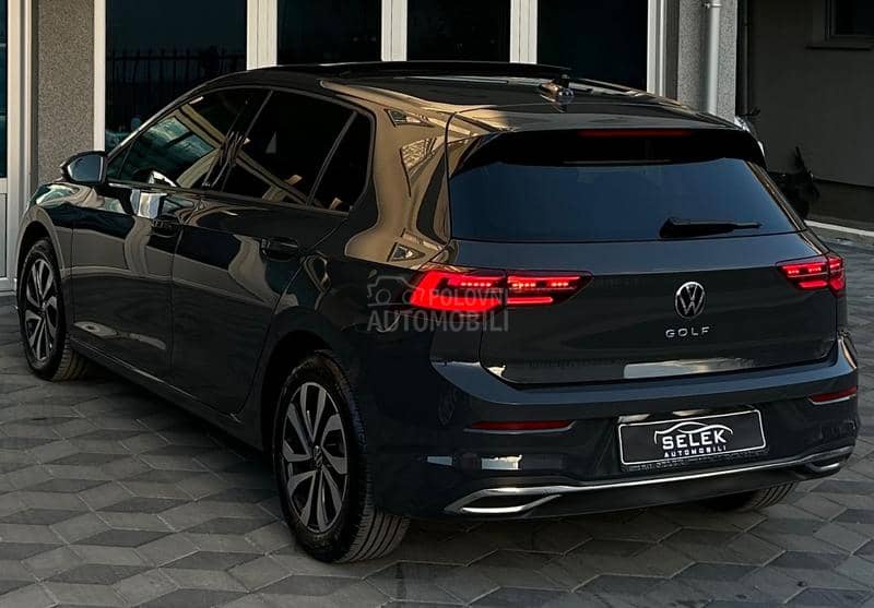 Volkswagen Golf 8 ACTIV