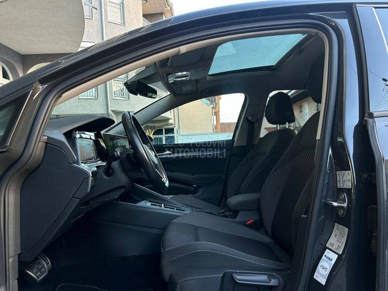 Volkswagen Golf 8 ACTIV