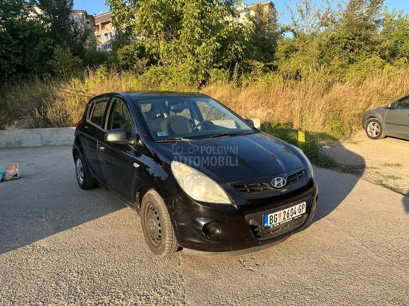 Hyundai i20 