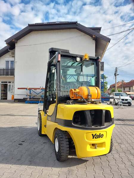 Yale 3tone triplex