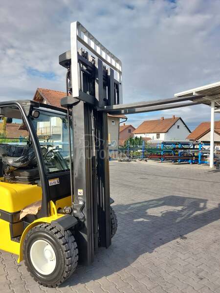 Yale 3tone triplex