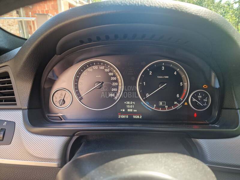 BMW 520 f11