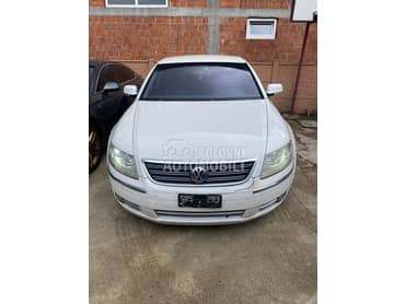 Volkswagen Phaeton -  kompletan auto u delovima
