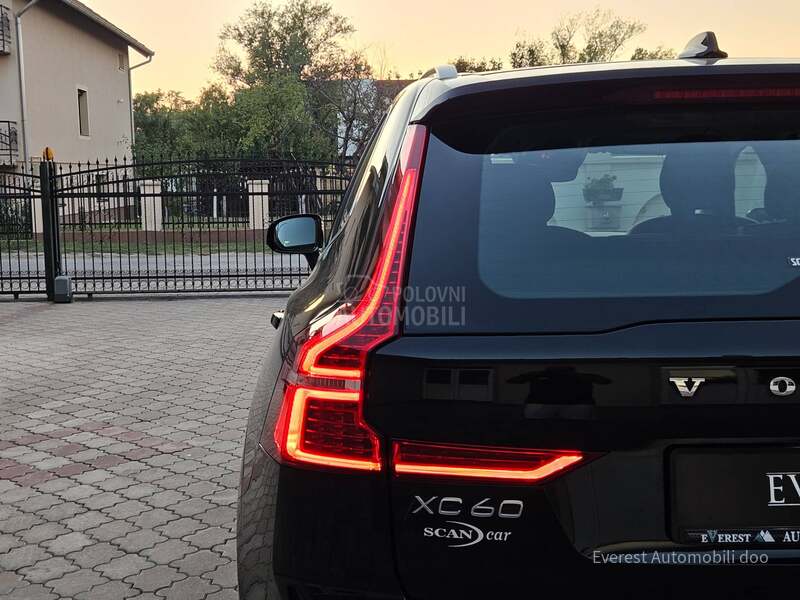 Volvo XC60 2.0D4/MOMENTUM/