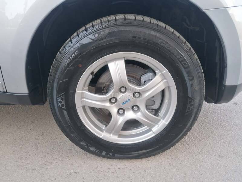 Mitsubishi Outlander 2.0did 4x4 INTENSE