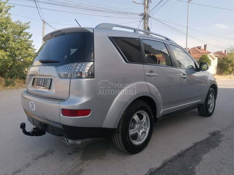 Mitsubishi Outlander 2.0did 4x4 INTENSE
