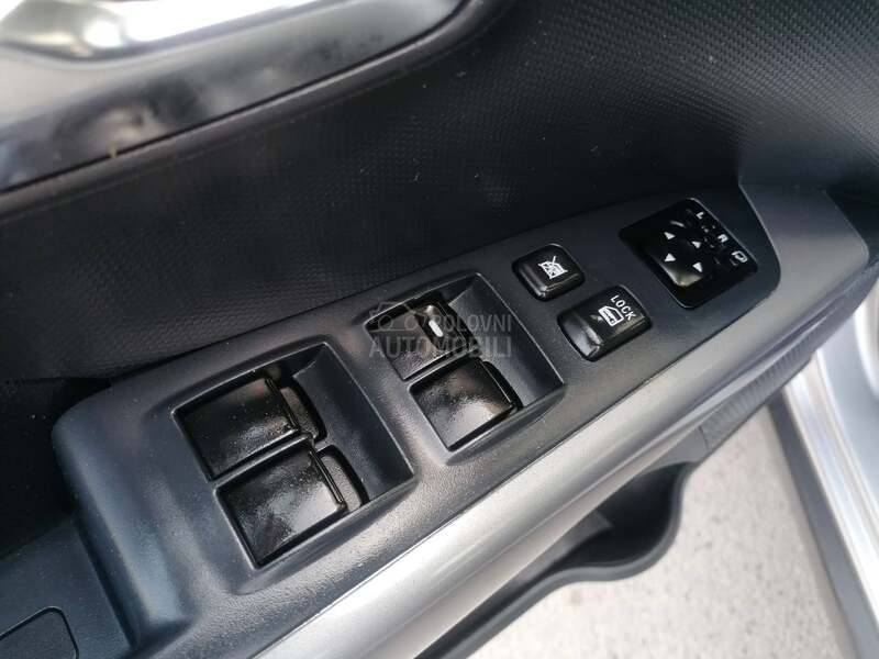 Mitsubishi Outlander 2.0did 4x4 INTENSE