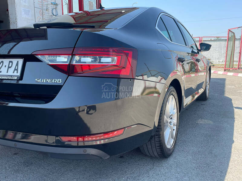 Škoda Superb 1.6TDI Style DSG