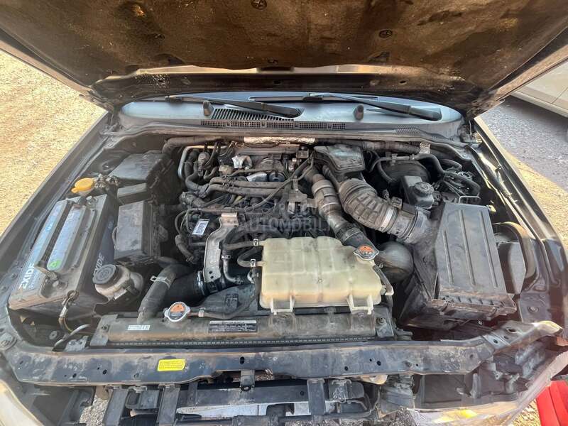 Nissan Navara V9X 2011. god. -  kompletan auto u delovima