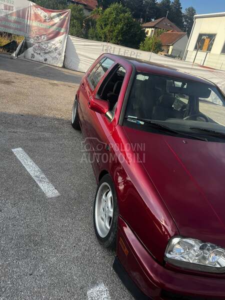 Volkswagen Golf 3 1.6 monopoint